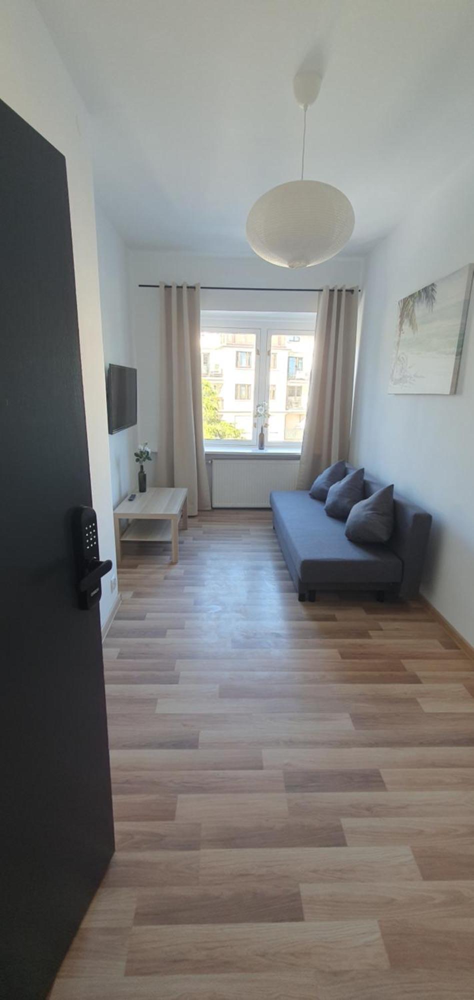 Apartment 31