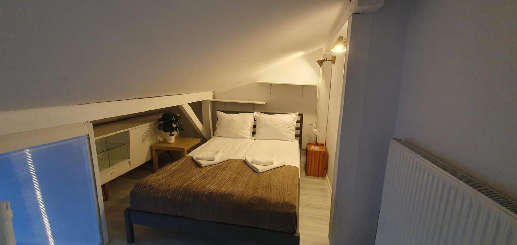 31 Apartment *