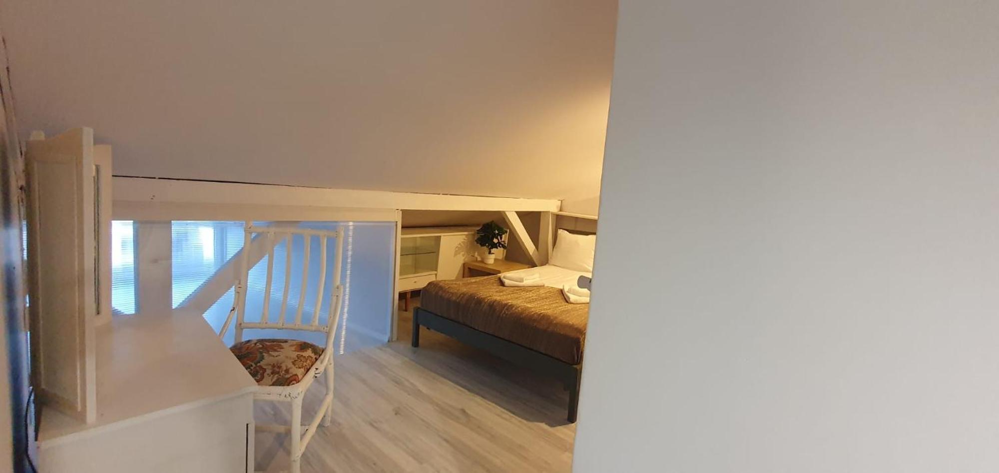 Apartment 31